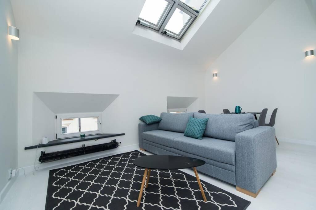 Old Town 1 Bedroom Oasis With Ac And Double Shower Prague Exterior photo